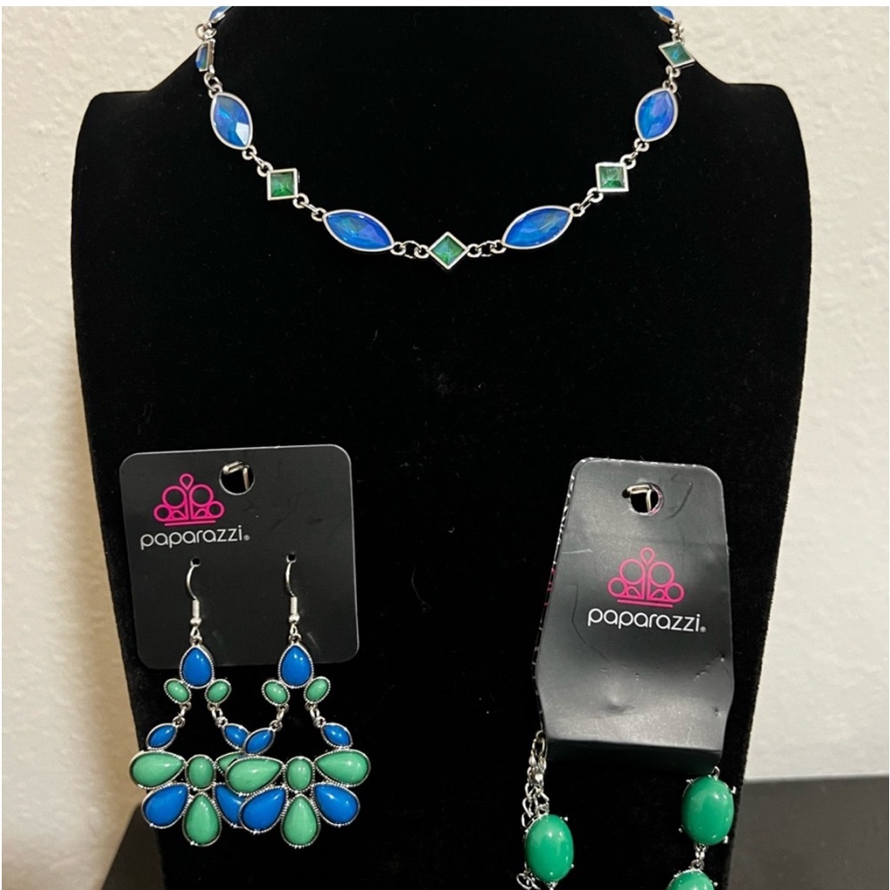 This is a three-piece set with Necklace, upgraded earrings, and bracelet